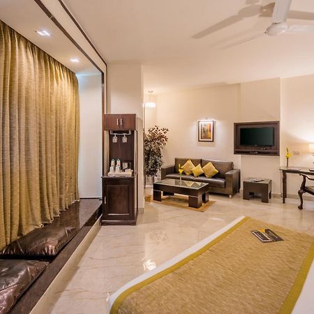 Hotel Shanti Palace Mahipalpur New Delhi Eksteriør bilde
