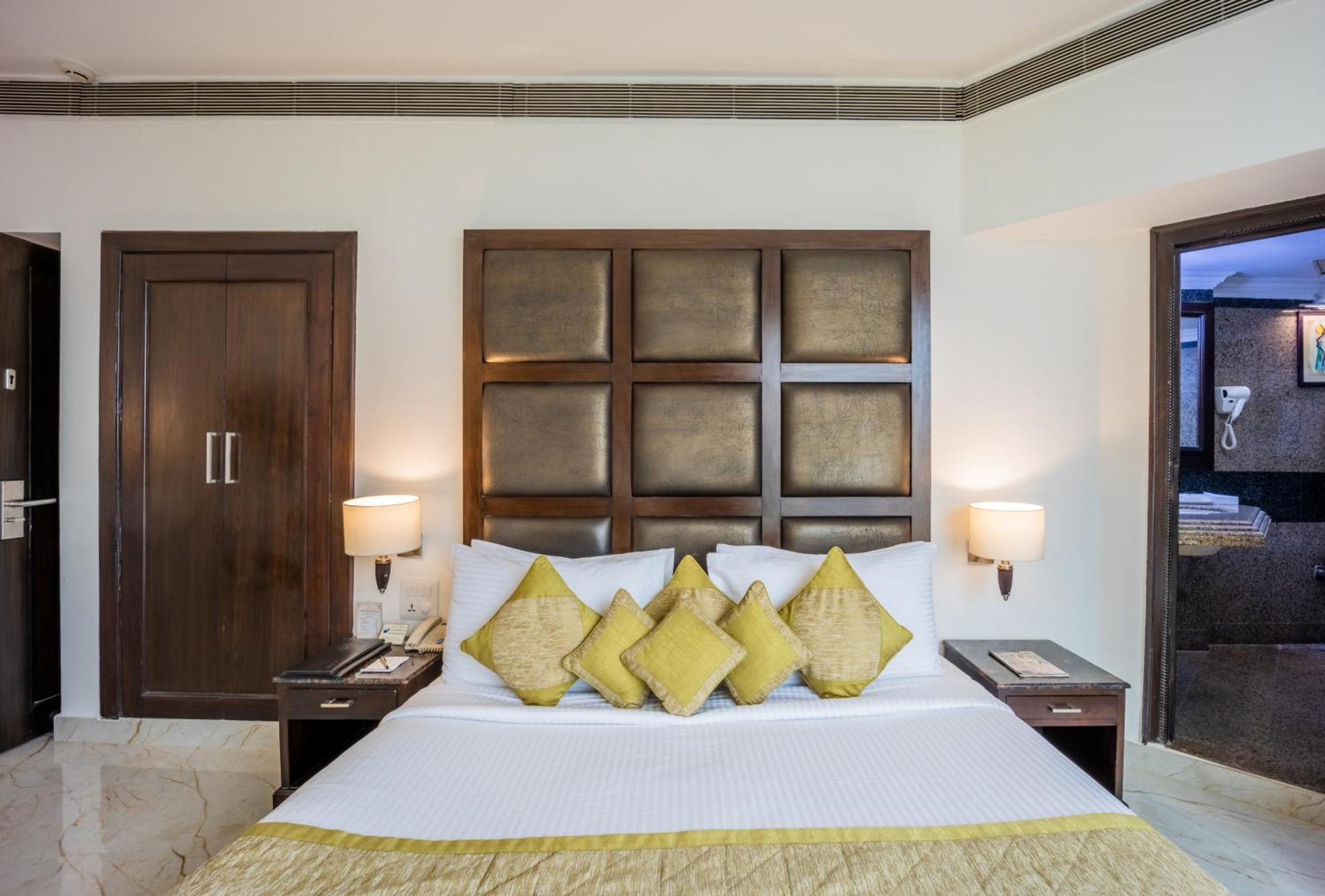 Hotel Shanti Palace Mahipalpur New Delhi Eksteriør bilde