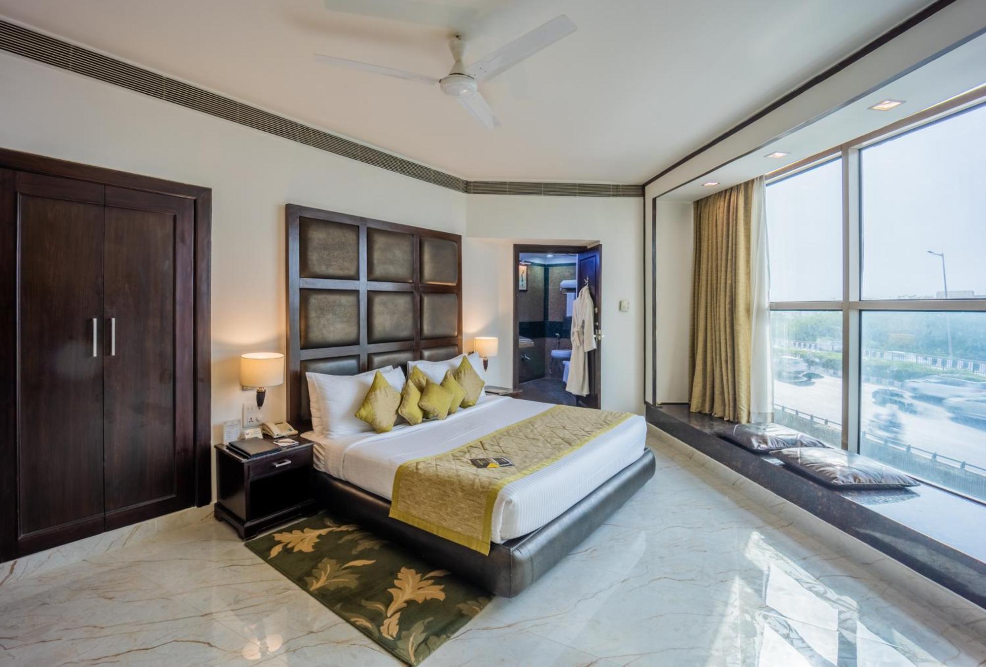 Hotel Shanti Palace Mahipalpur New Delhi Eksteriør bilde