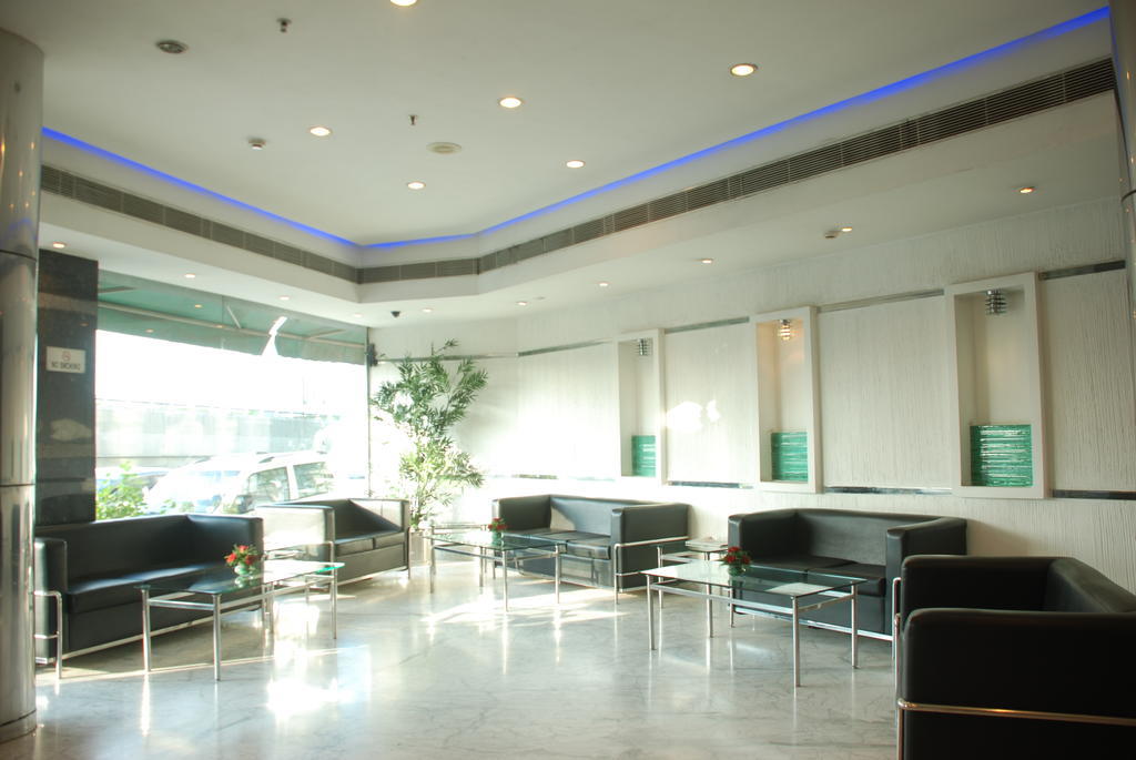 Hotel Shanti Palace Mahipalpur New Delhi Eksteriør bilde